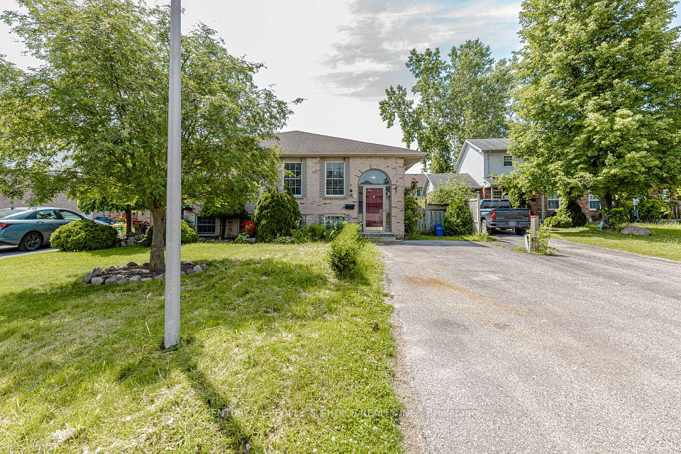 Semi-Detached at 29 Julia Court, London East, ON N5V 4X1