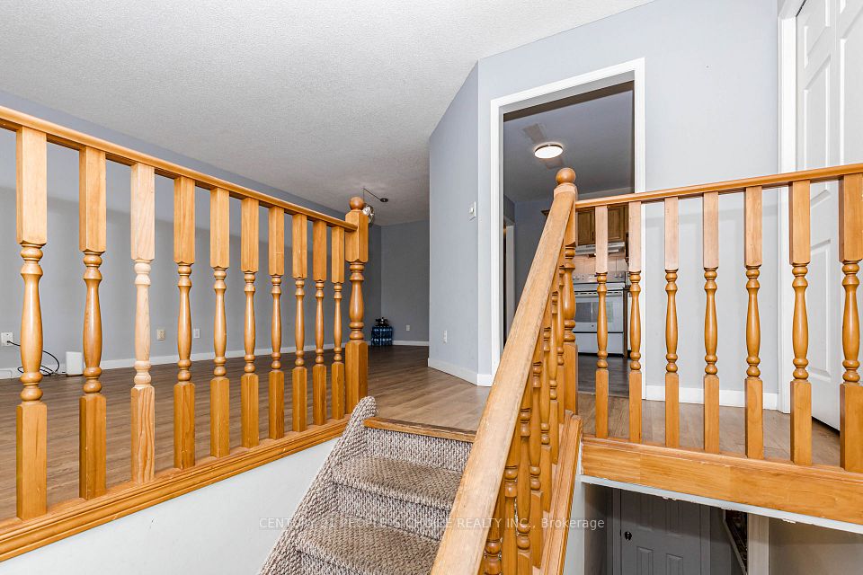 29 Julia Court, London East, ON N5V 4X1 7