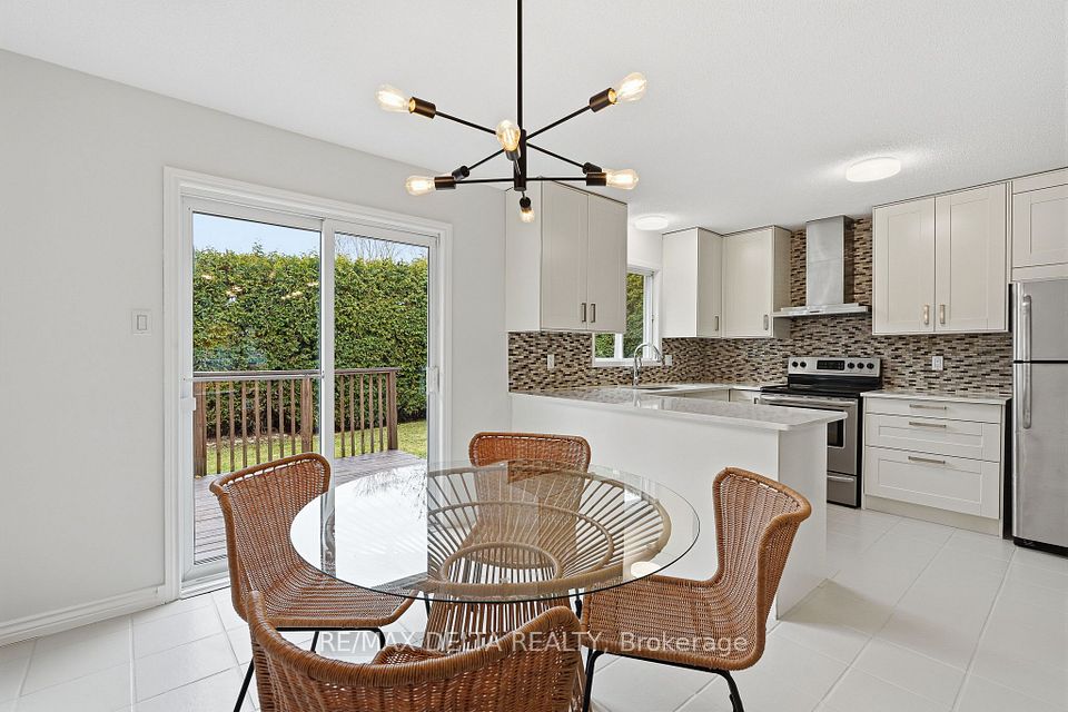 934 Cote Street, Clarence-Rockland, ON K4K 1J9 9