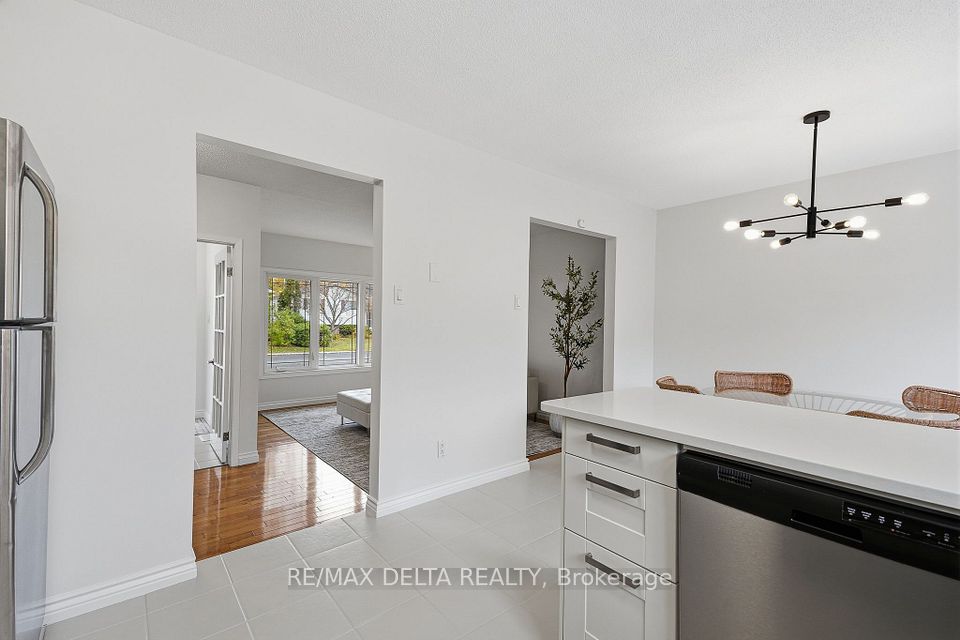 934 Cote Street, Clarence-Rockland, ON K4K 1J9 16
