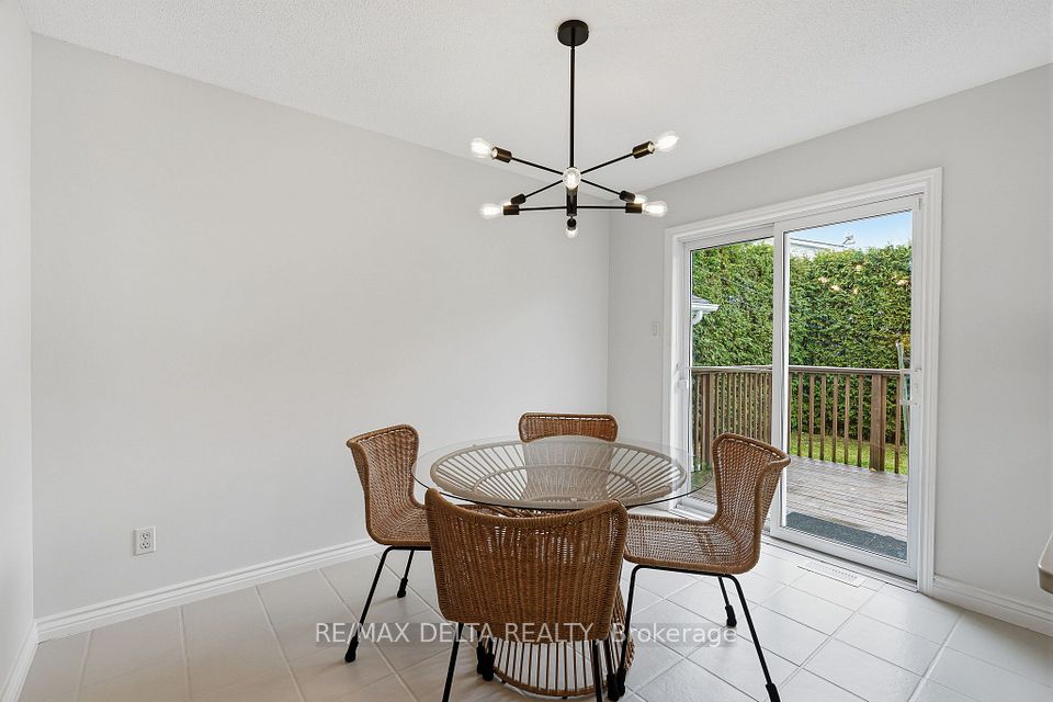 934 Cote Street, Clarence-Rockland, ON K4K 1J9 8