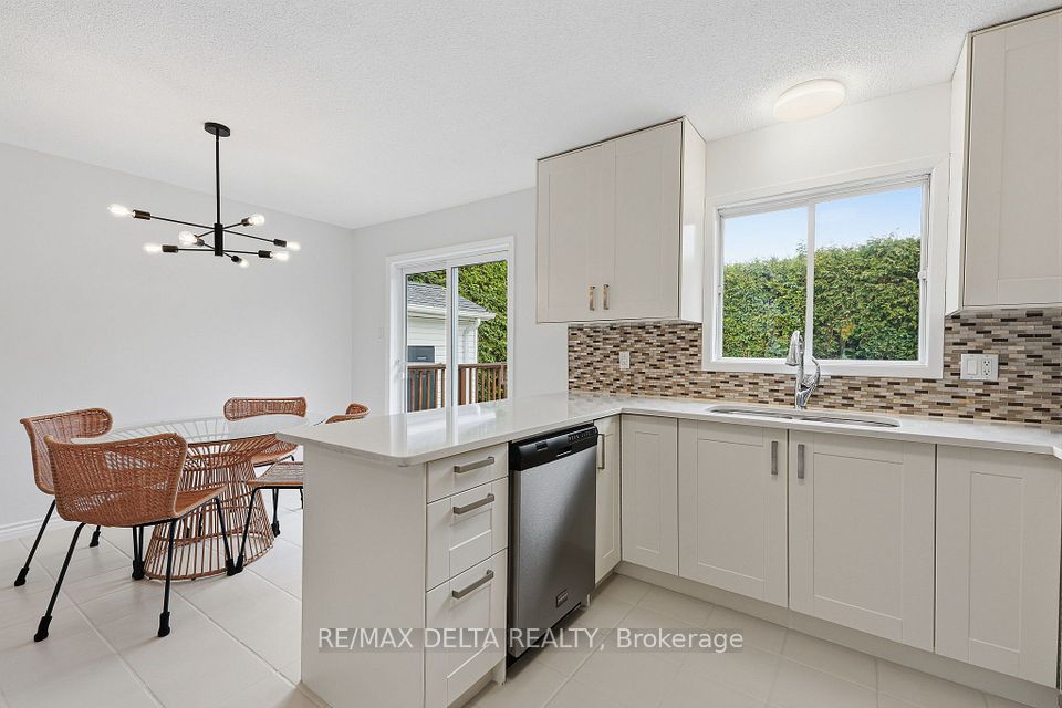 934 Cote Street, Clarence-Rockland, ON K4K 1J9 15
