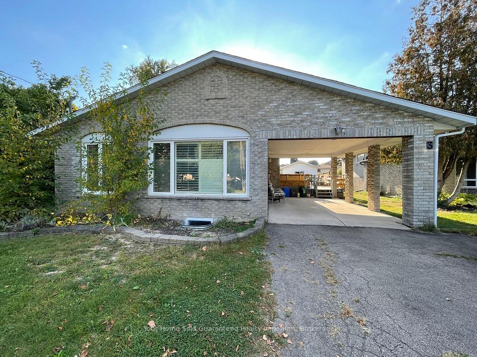 Detached at 3 RAMSEY Street Lower, St. Catharines, ON L2N 2K2