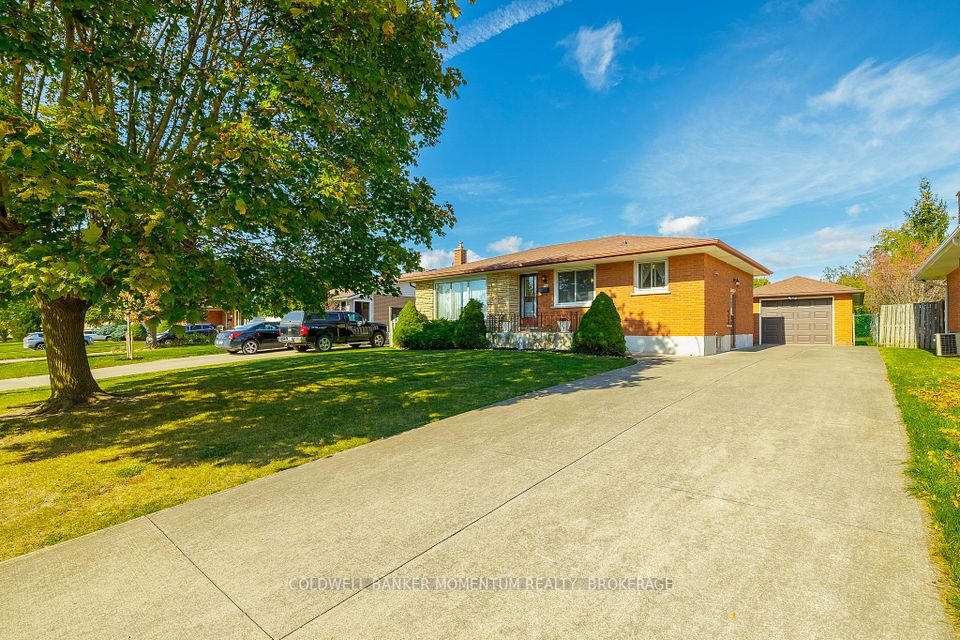 70 Rose Avenue, Thorold, ON L2V 3C8 3
