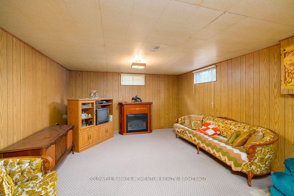 70 Rose Avenue, Thorold, ON L2V 3C8 22