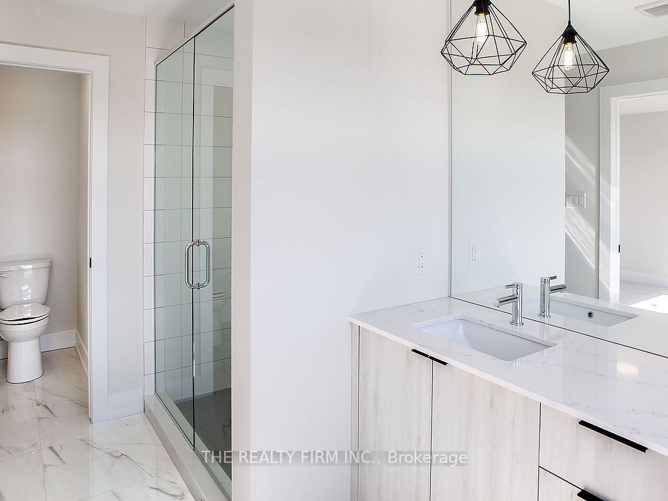 1570 Coronation Drive 2, London North, ON N6G 5P6 12