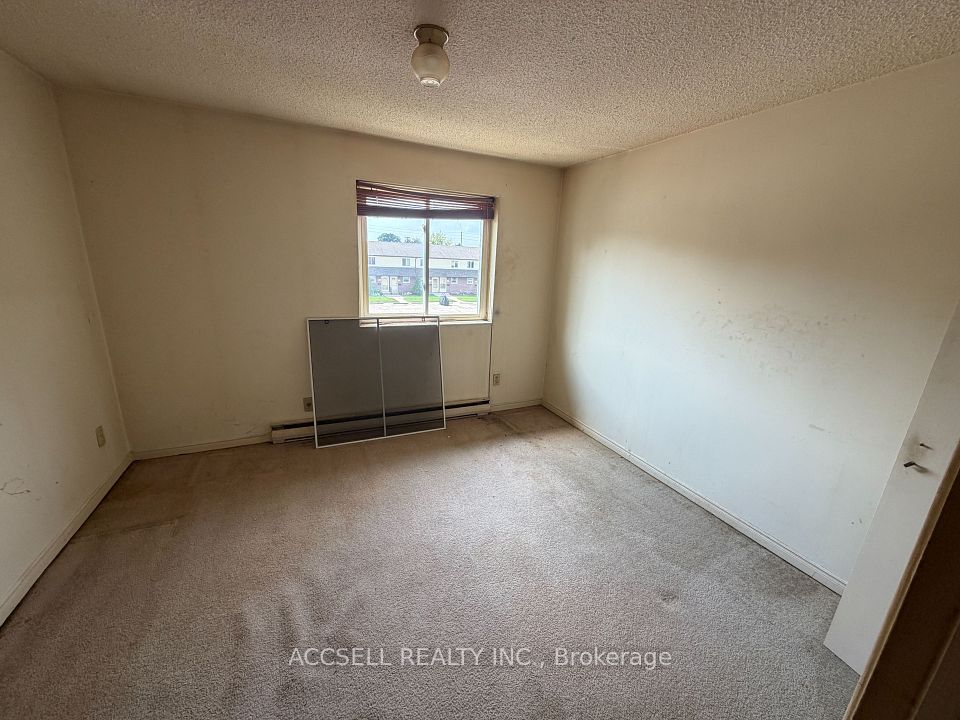 1919 Trafalgar Street 73, London East, ON N5V 1A1 5