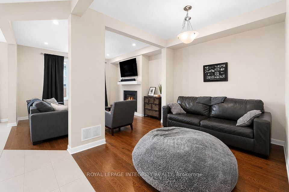 142 Shallow Pond Place E, Orleans - Cumberland and Area, ON K4A 5N9 4