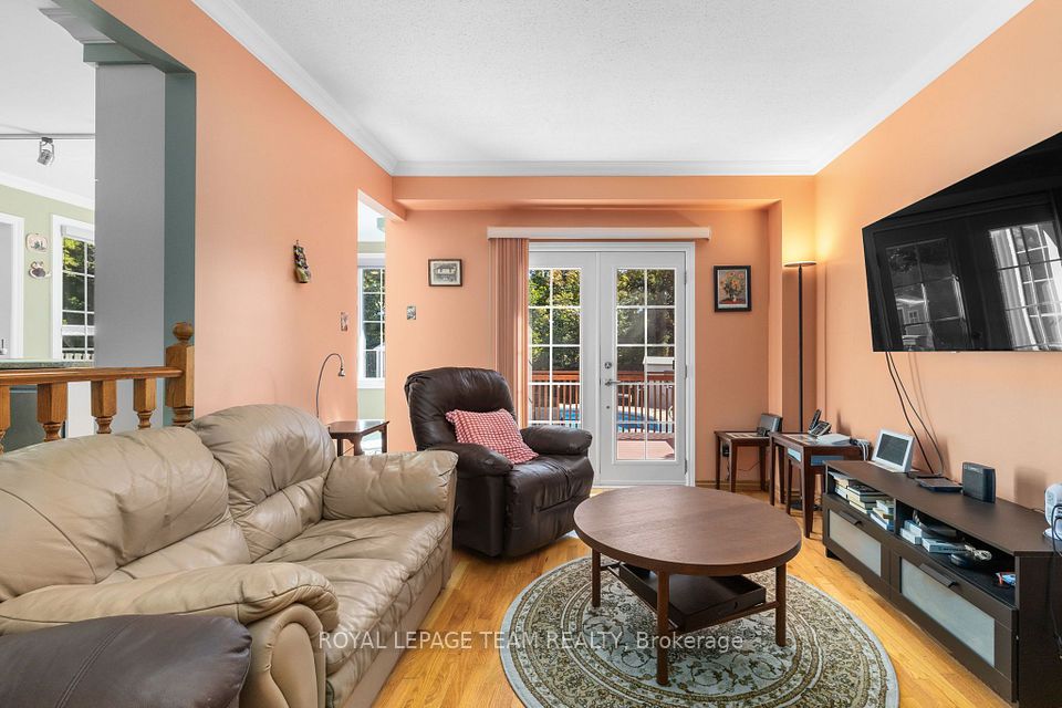 67 Holitman Drive, Barrhaven, ON K2J 2S5 22