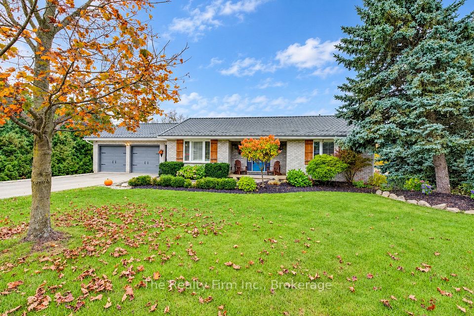 Detached at 6652 3rd Line W, Centre Wellington, ON N0B 1S0