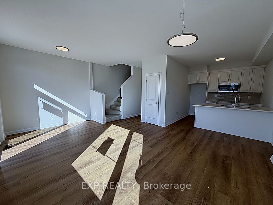 633 Moonglade Crescent, Barrhaven, ON K2J 7N2 8