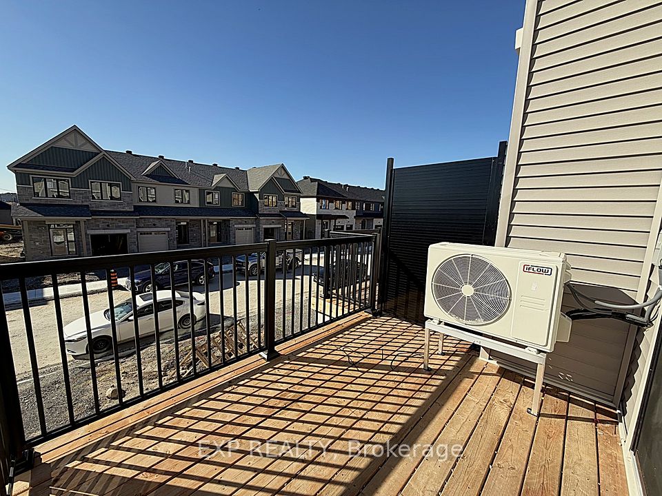 633 Moonglade Crescent, Barrhaven, ON K2J 7N2 11