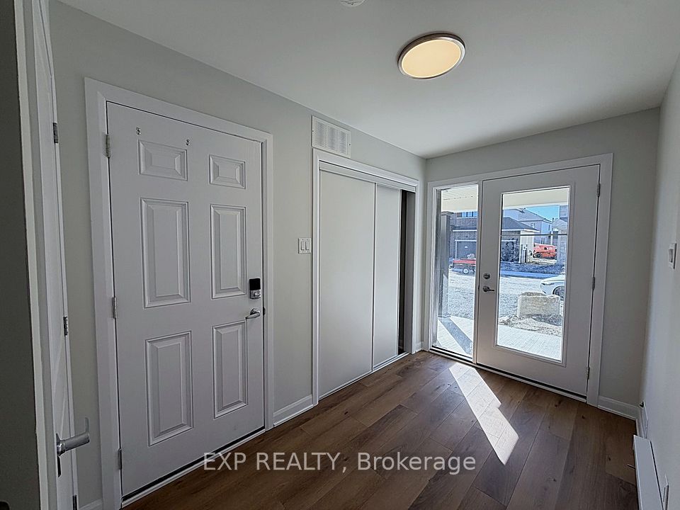 633 Moonglade Crescent, Barrhaven, ON K2J 7N2 3