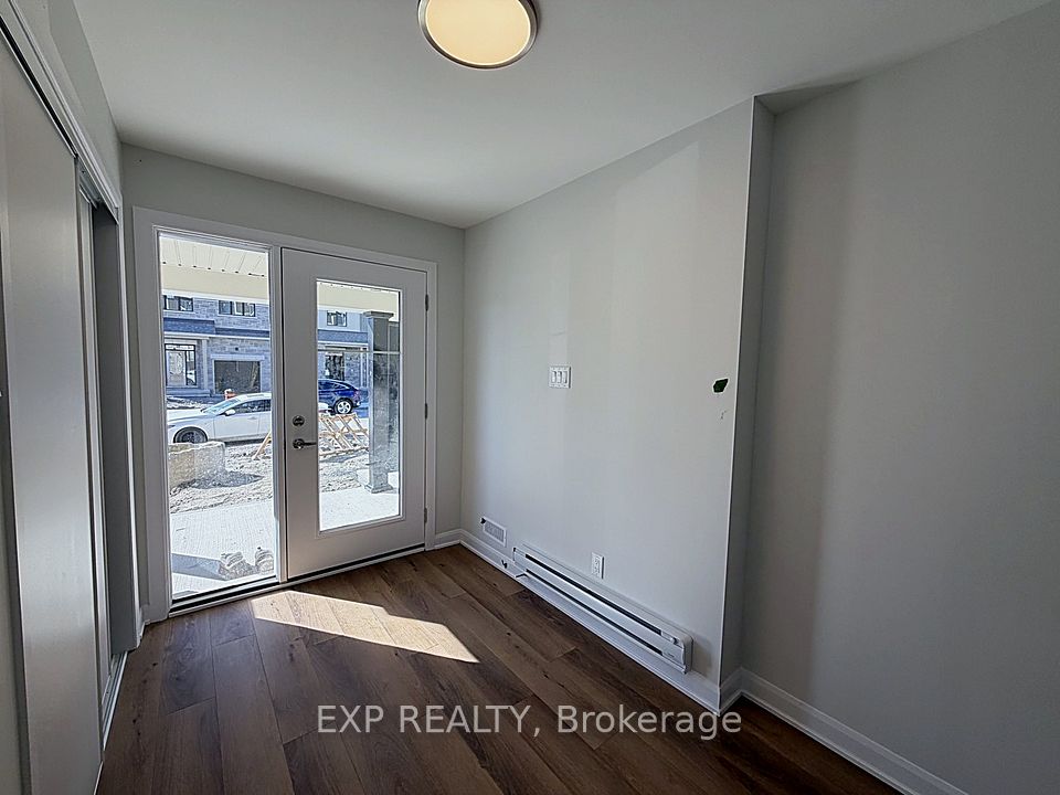 633 Moonglade Crescent, Barrhaven, ON K2J 7N2 2