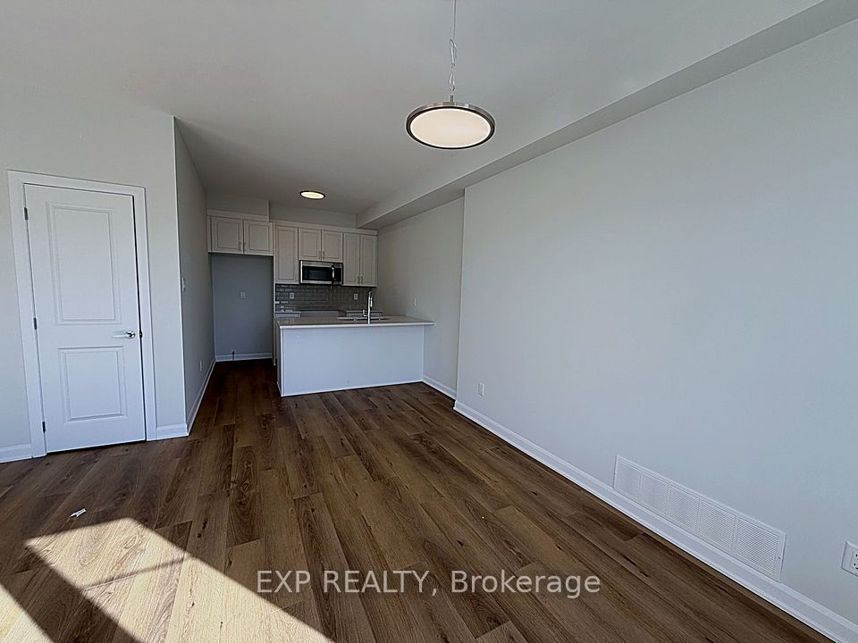 633 Moonglade Crescent, Barrhaven, ON K2J 7N2 9