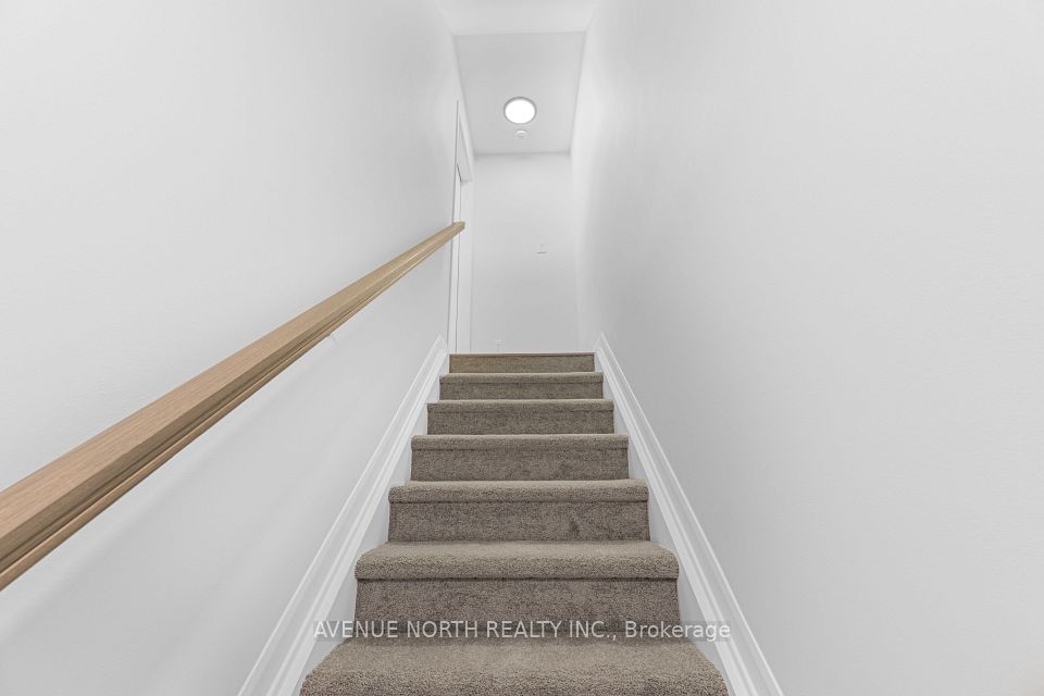 1001 Glenroy Gilbert Drive 10, Barrhaven, ON K2J 7N9 4