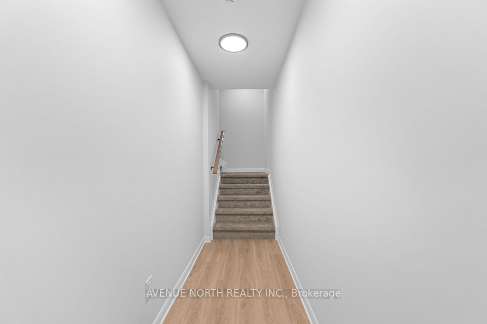 1001 Glenroy Gilbert Drive 10, Barrhaven, ON K2J 7N9 3