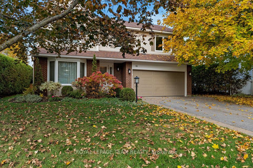 16 Phylis Street, Barrhaven, ON K2J 1V2 2