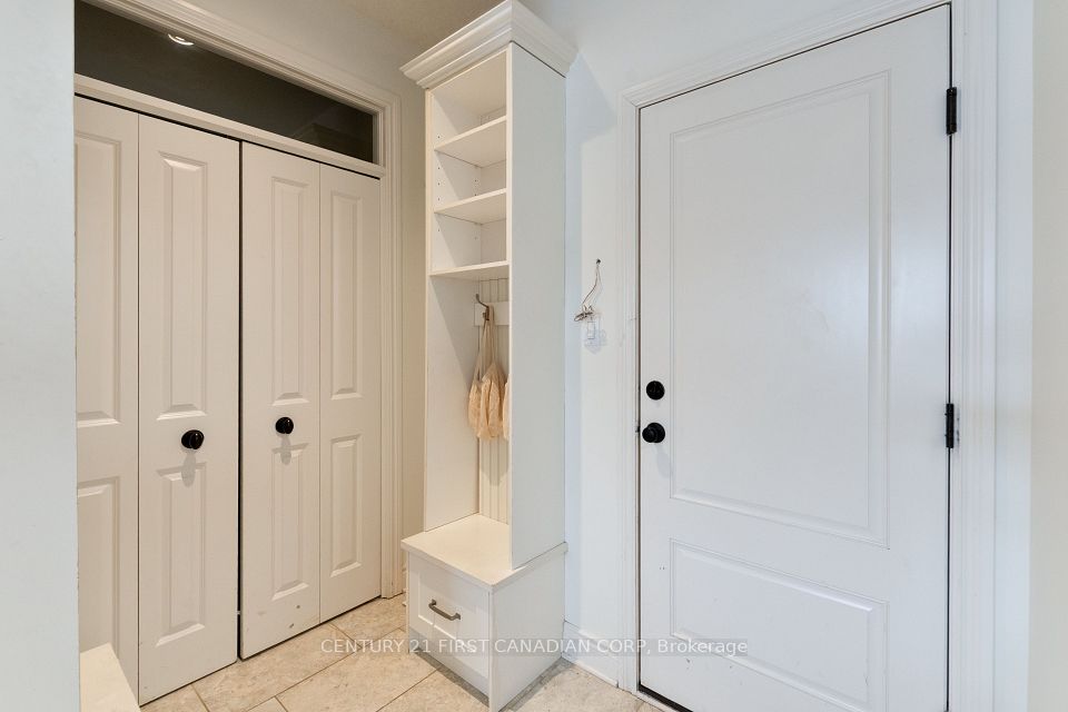 558 Eclipse Walk, London North, ON N5X 3Z1 24
