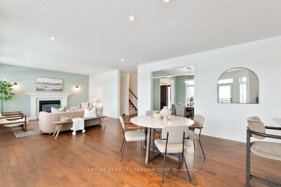 558 Eclipse Walk, London North, ON N5X 3Z1 15