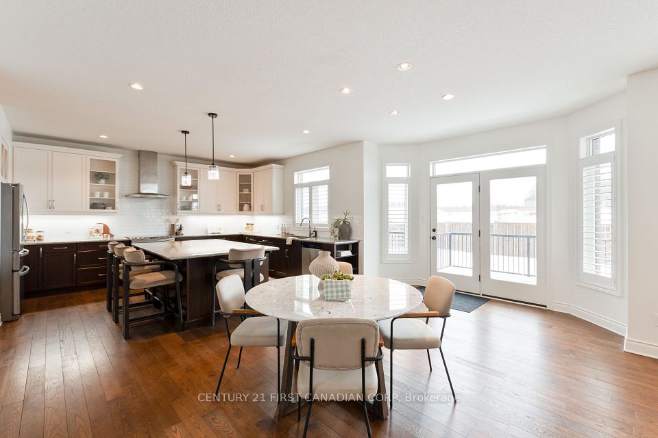 558 Eclipse Walk, London North, ON N5X 3Z1 13