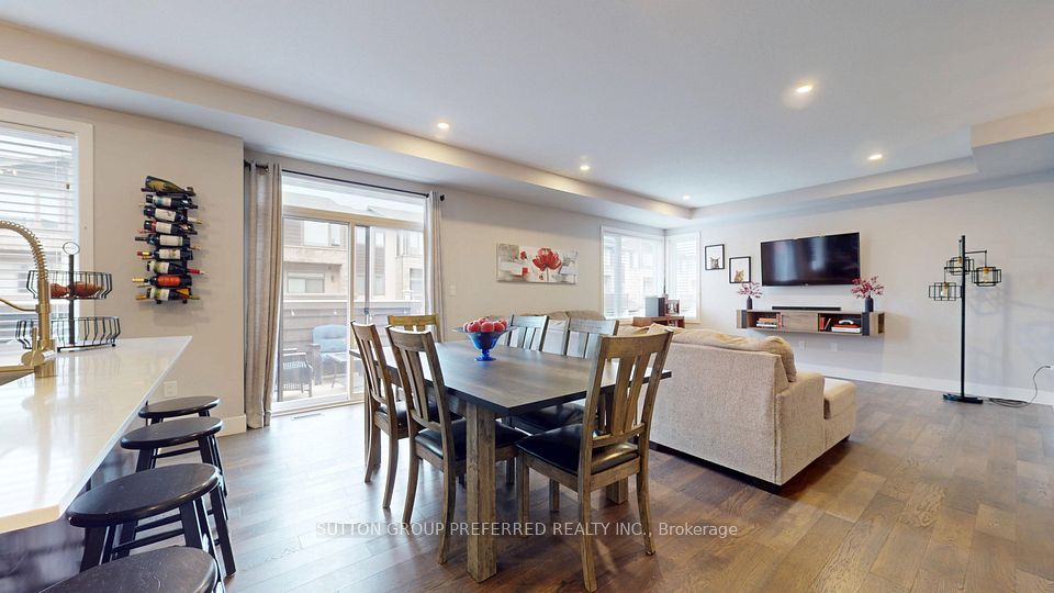 1960 Dalmagarry Road 136, London North, ON N6G 0T8 11