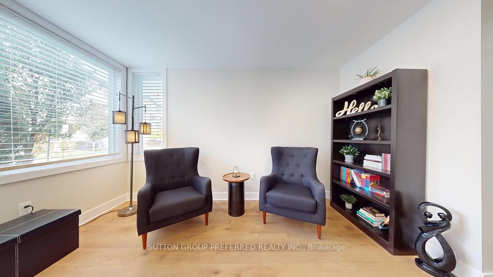 1960 Dalmagarry Road 136, London North, ON N6G 0T8 7