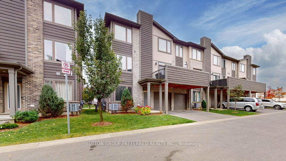 1960 Dalmagarry Road 136, London North, ON N6G 0T8 2