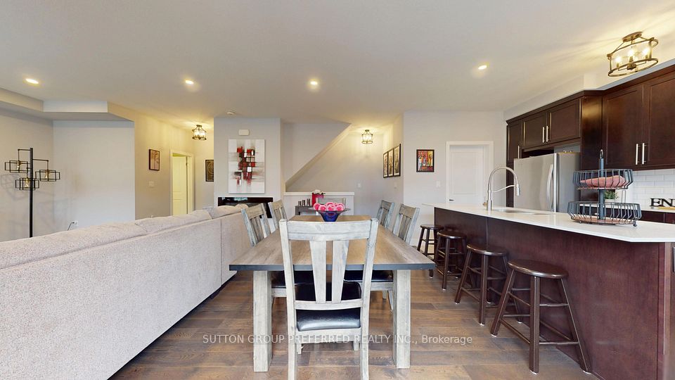 1960 Dalmagarry Road 136, London North, ON N6G 0T8 12
