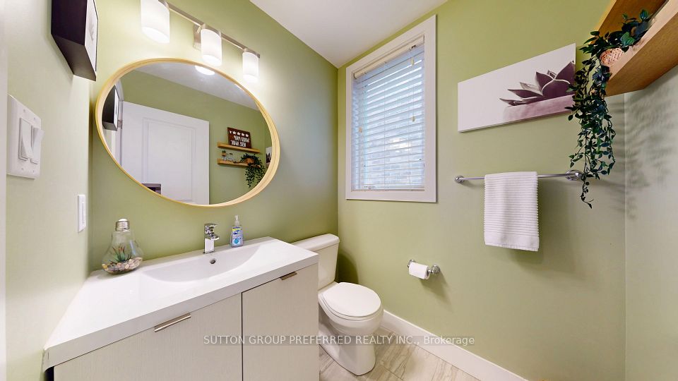 1960 Dalmagarry Road 136, London North, ON N6G 0T8 25