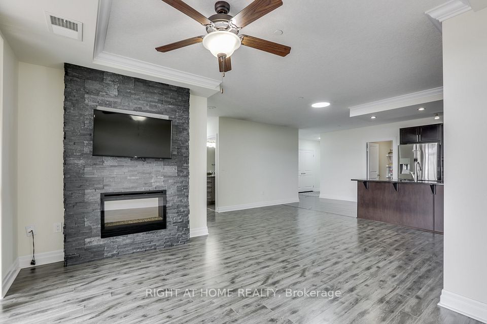 240 Villagewalk Boulevard 212, London North, ON N6G 0P6 10