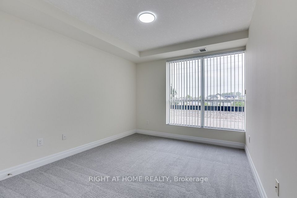 240 Villagewalk Boulevard 212, London North, ON N6G 0P6 18