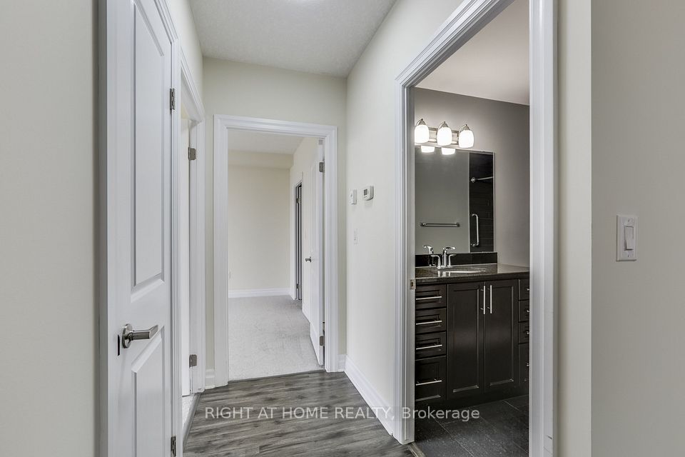 240 Villagewalk Boulevard 212, London North, ON N6G 0P6 16