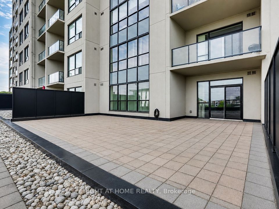 240 Villagewalk Boulevard 212, London North, ON N6G 0P6 13