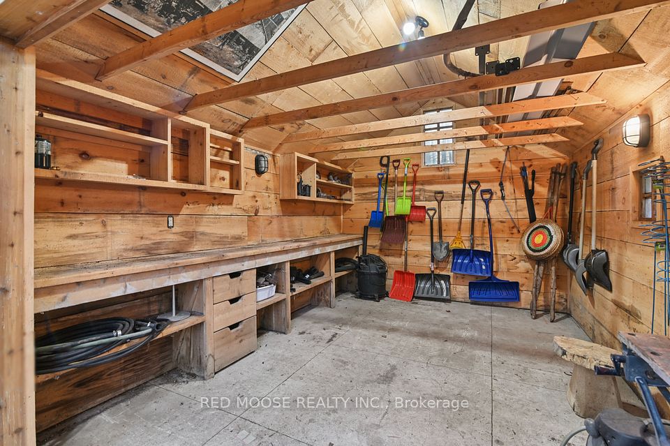 2470 Brennan Park Drive, Orleans - Cumberland and Area, ON K4C 1H6 9
