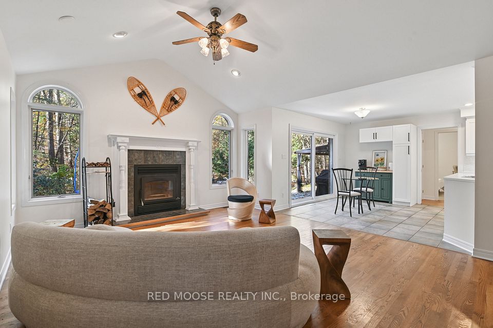 2470 Brennan Park Drive, Orleans - Cumberland and Area, ON K4C 1H6 25