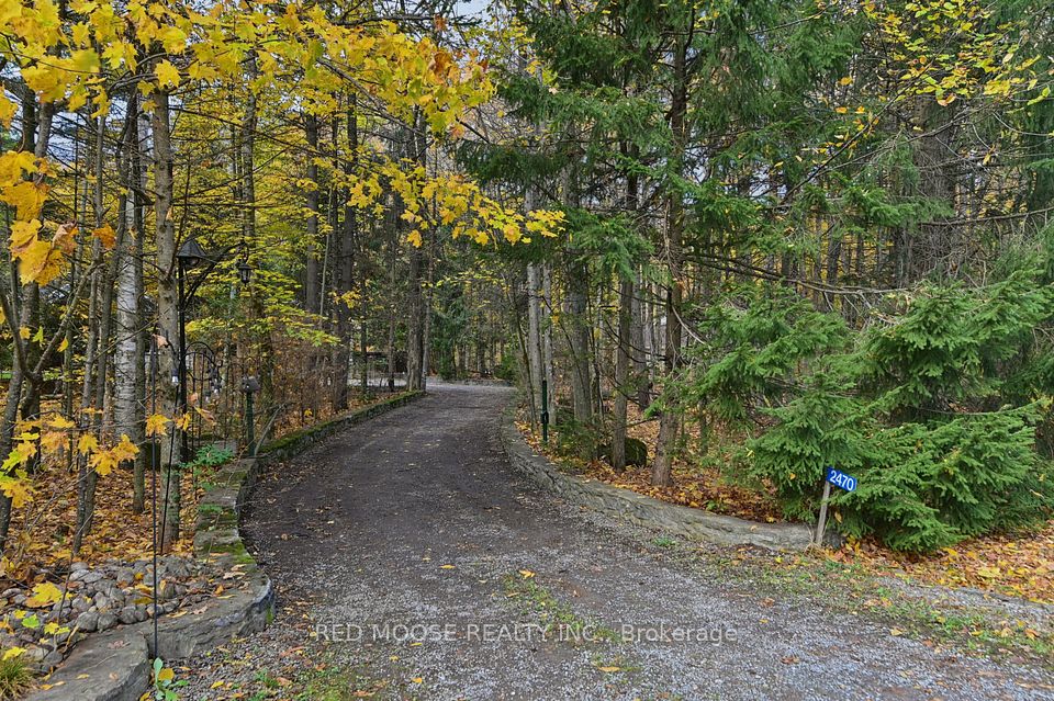 2470 Brennan Park Drive, Orleans - Cumberland and Area, ON K4C 1H6 4