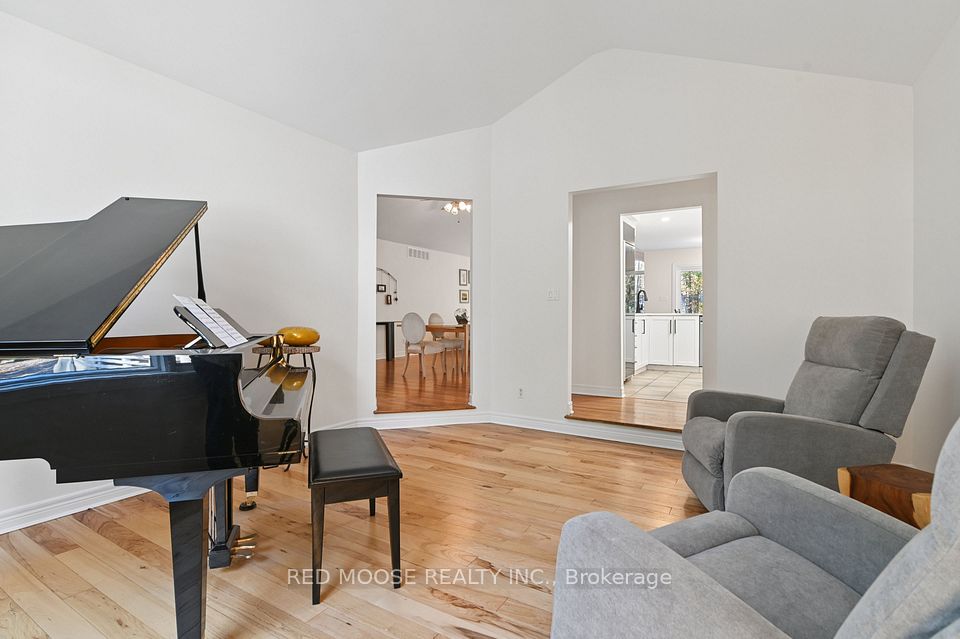 2470 Brennan Park Drive, Orleans - Cumberland and Area, ON K4C 1H6 20