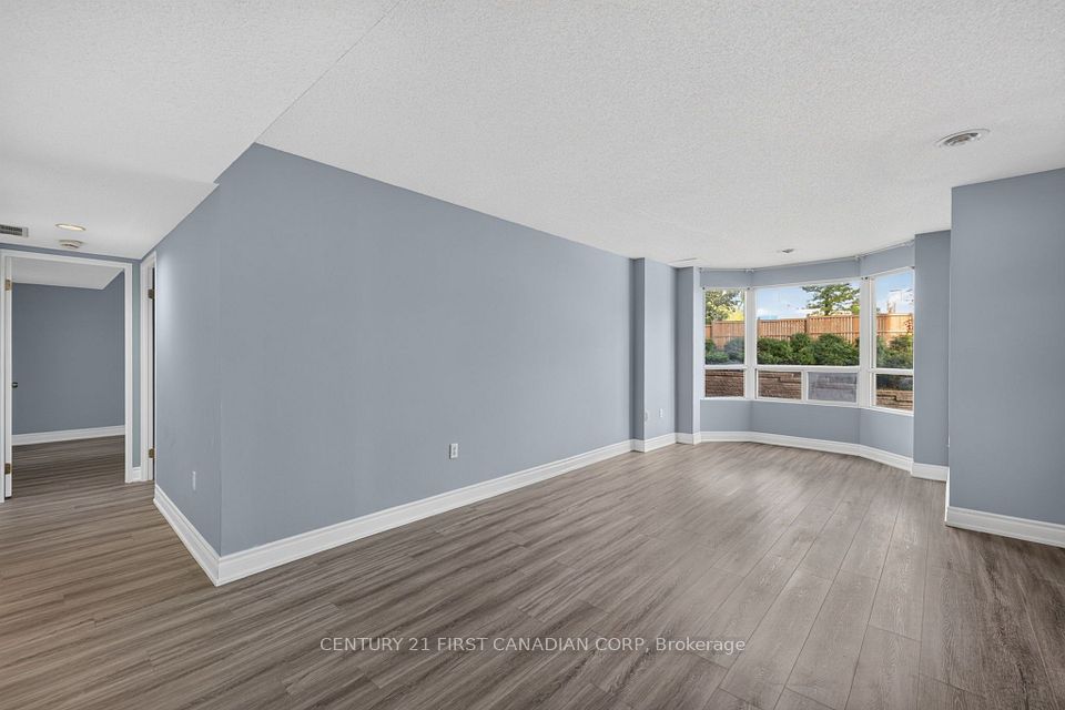 30 Chapman Court 203, London North, ON N6G 4Y4 9