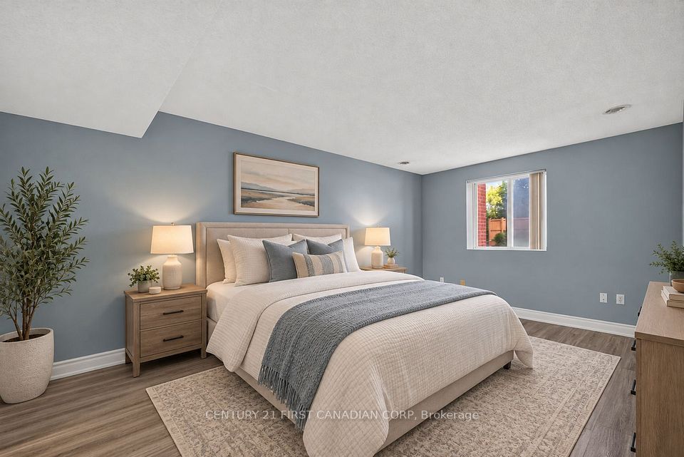 30 Chapman Court 203, London North, ON N6G 4Y4 16