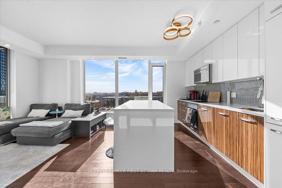 111 CHAMPAGNE Avenue 909, Dows Lake - Civic Hospital and Area, ON K1S 5V3 8
