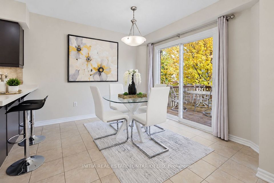 648 Oakcrossing Road, London North, ON N6H 5T7 18
