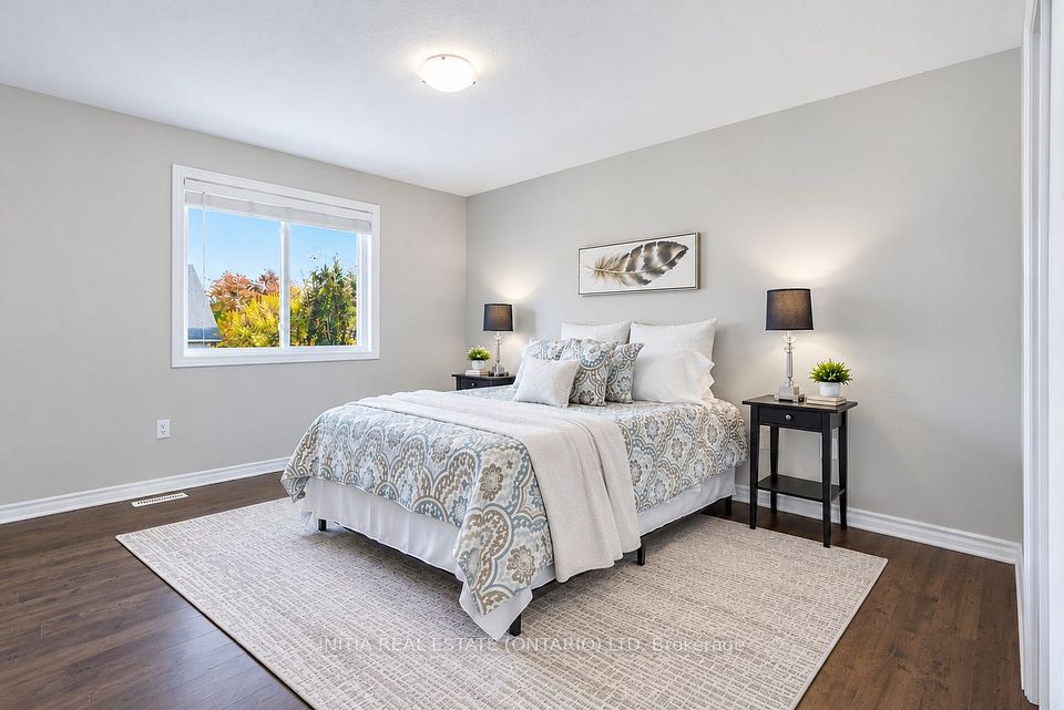 648 Oakcrossing Road, London North, ON N6H 5T7 24