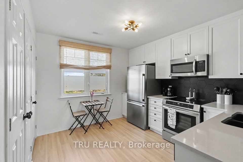 2595 Longfields Drive 27, Barrhaven, ON K2J 2L7 6