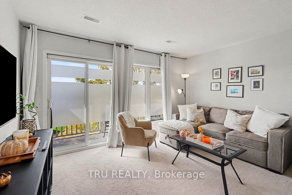 2595 Longfields Drive 27, Barrhaven, ON K2J 2L7 3