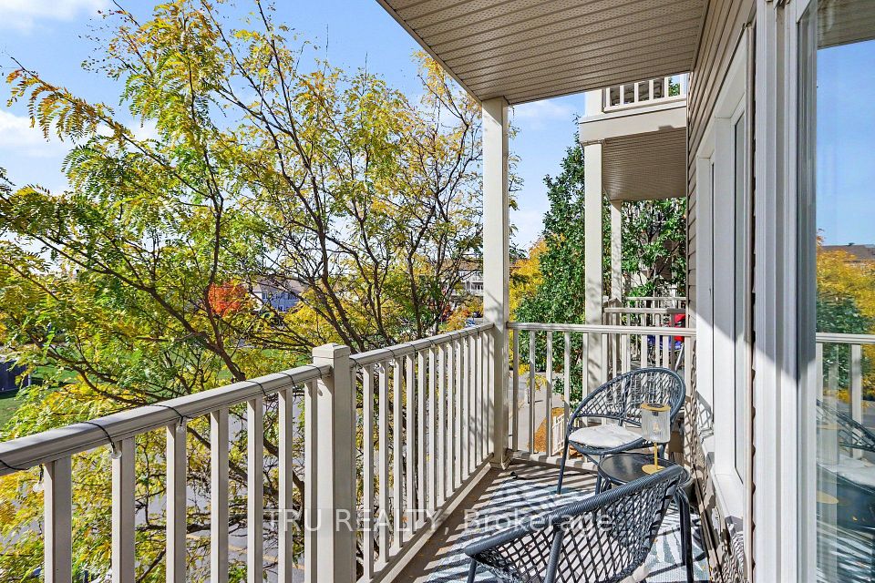 2595 Longfields Drive 27, Barrhaven, ON K2J 2L7 4