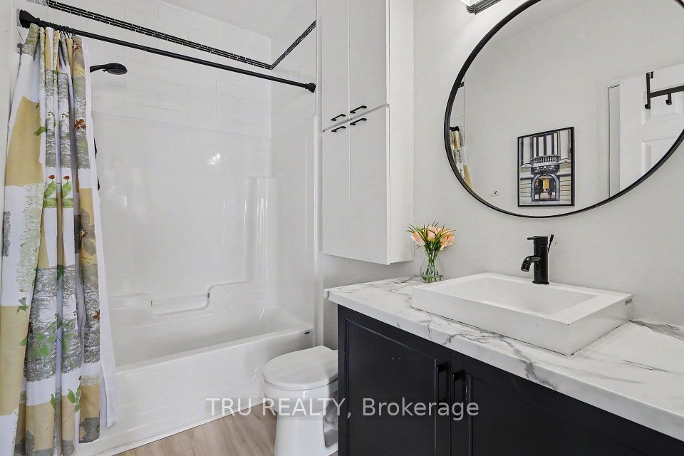 2595 Longfields Drive 27, Barrhaven, ON K2J 2L7 13