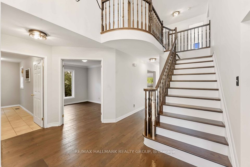 1441 Talcy Crescent, Orleans - Cumberland and Area, ON K4A 3C7 4