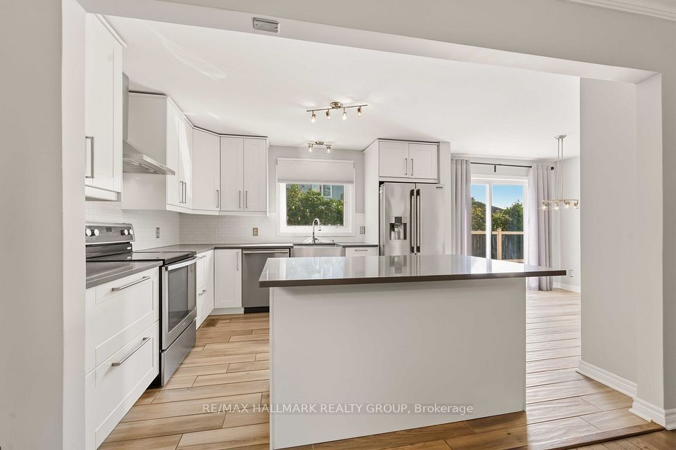 1441 Talcy Crescent, Orleans - Cumberland and Area, ON K4A 3C7 12