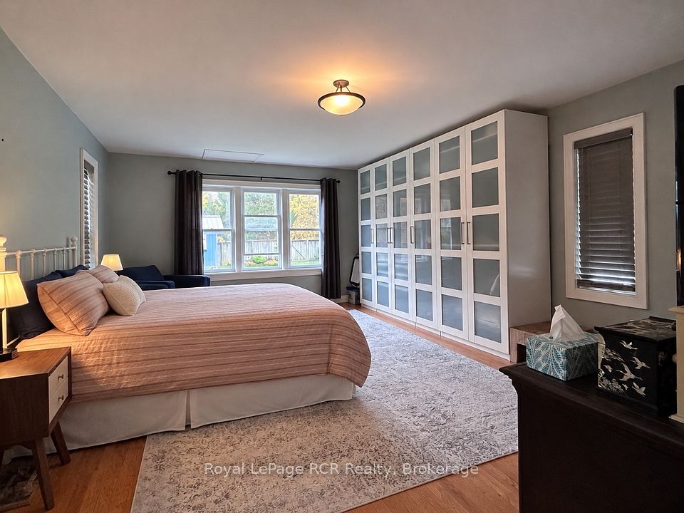 115 3rd A Street W, Owen Sound, ON N4K 3J6 6